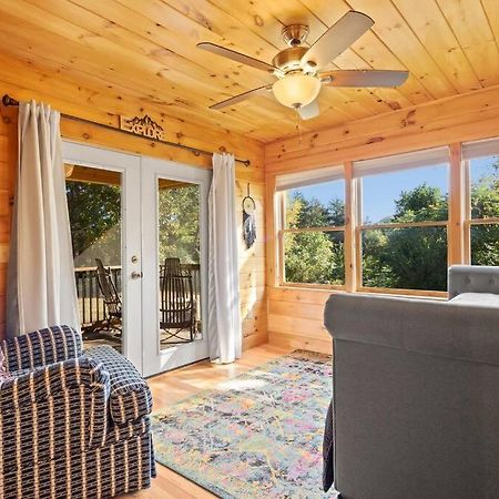 Dream Weaver Cabin Villa Candler Exterior foto