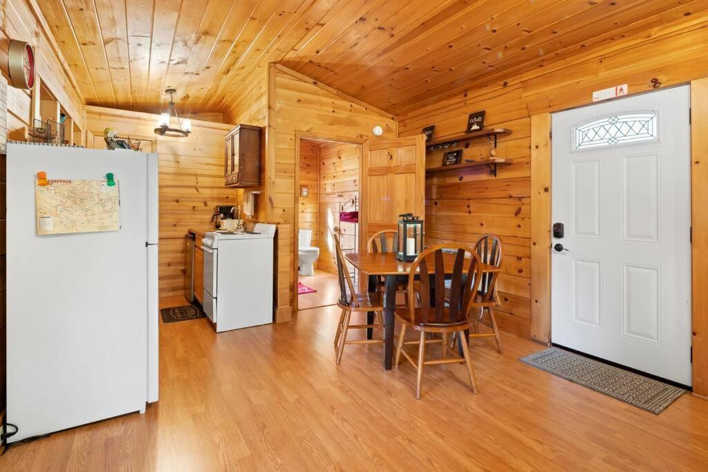 Dream Weaver Cabin Villa Candler Exterior foto
