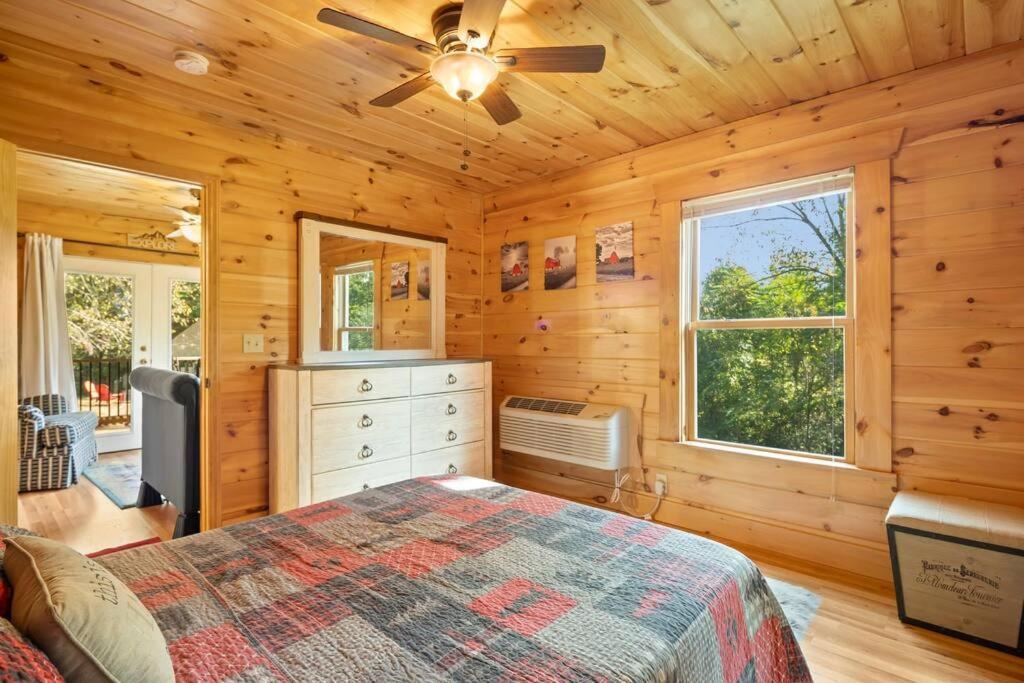Dream Weaver Cabin Villa Candler Exterior foto