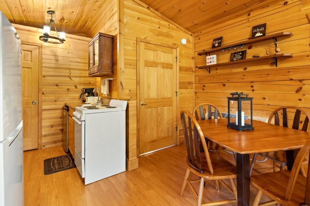 Dream Weaver Cabin Villa Candler Exterior foto